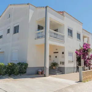  Apartment Rusula Croatia